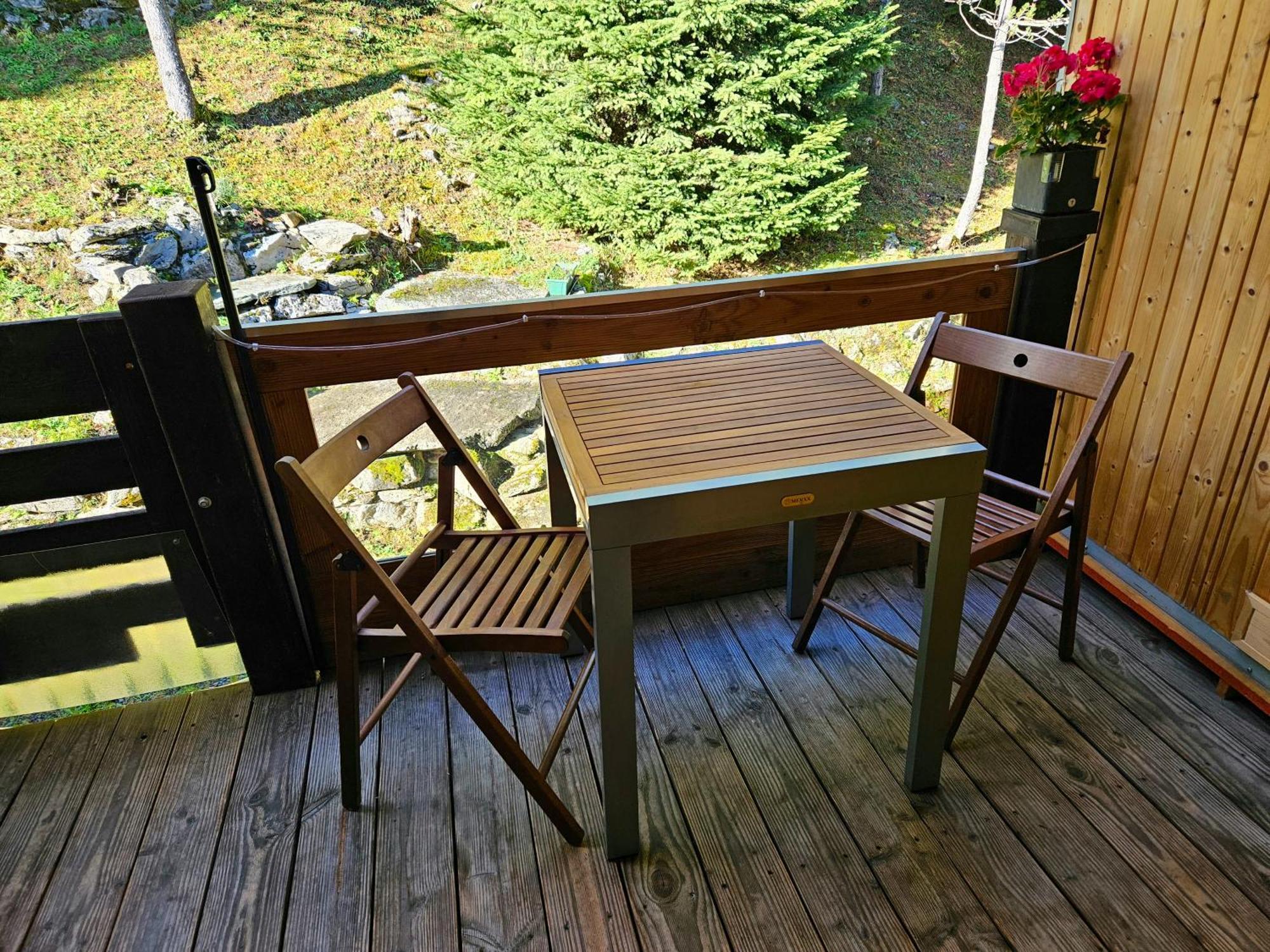 Gemuetliche Fewo Mit Sauna Inmitten Der Berge Meiringen Exterior photo